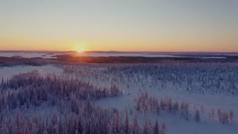 Life in the COLDEST PLACE on Earth (Record-Breaking Cold!) | Yakutsk, Yakutia