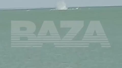 ✈️ 💥 Russian Su-25 Jet Crashes into Azov Sea | Real Combat Footage