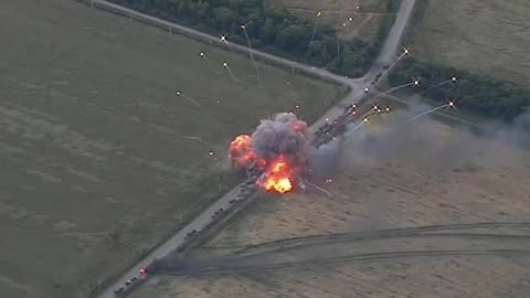 The result of a successful Ukrainian artillery strike on a Russian convoy