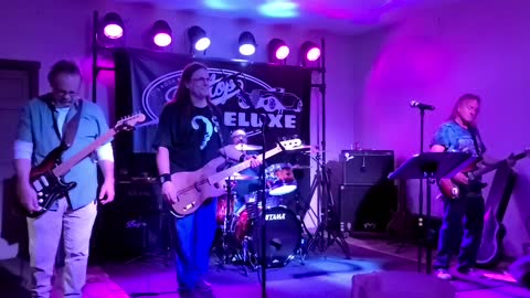 Ragtop Deluxe "Dreams I'll Never See" Molly Hatchet Cover