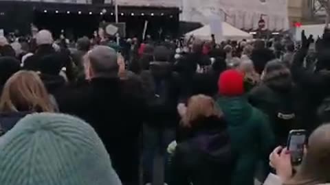 21 jan 2023 - Sam live from London at the covid vaccine victims rally. Part 2