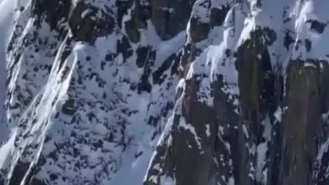 Cliff Skiing Challenges