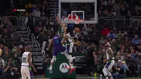 Miles Bridges just dunked on Giannis something crazy 🥶