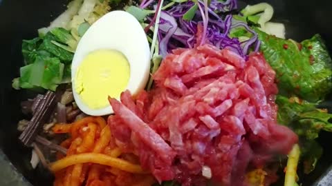 eonju bibimbap stone-cooked bibimbap with sizzling sound