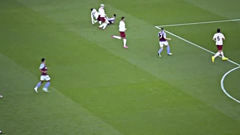 Dalot slide tackle