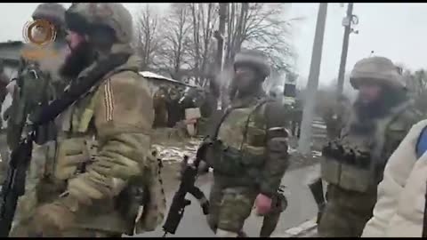 Ramzan Kadyrov published a video recording of Chechen soldiers helping Ukraine civilians