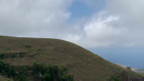 Bali Nusa Penida Teletubbies Hill