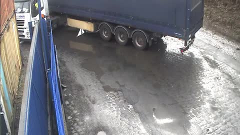 Truck Driver Wrecks Truck Attempting to Make Tight Turn