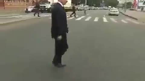 Episode #32 Putin Walking In Ukraine Viral Video