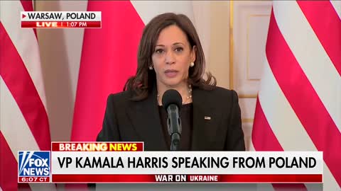 KAMALA HARRIS Comedy Time : "I am here, standing here on the northern flank, on the eastern flank"