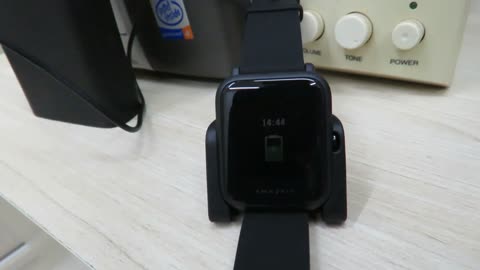 Relógio Smartwatch Xiaomi Huami Amazfit Bip versão Global c/ GPS e IP68 - AliExpress