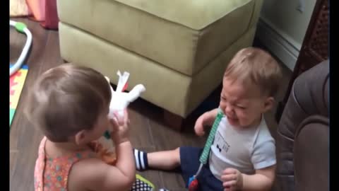 Twins Baby Fighting 2021 Funy Video