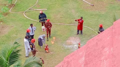 Bangladesh fire servises practicaly trained Addapok Rofikul Islam Academy and Collage Students