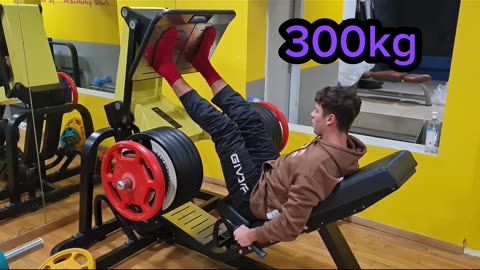 300 kg