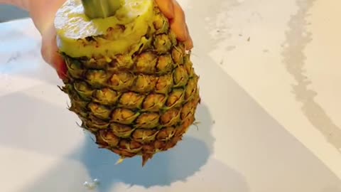 Pineapple 🍍 cutting