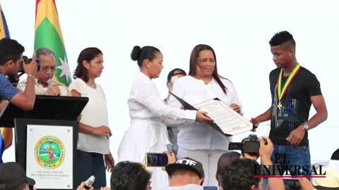 Así recibieron a Wilmar Barrios en La Candelaria