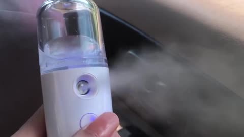 Mini humidifier