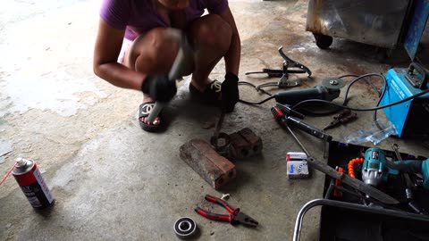 Genius Girl Repairs And Replaces Super Clean Sugarcane Juicer Bearings