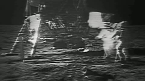 Restored_Apollo_11_Moonwalk_-_Original_NASA_EVA_Mission_Video_-_Walking_on_the_Moon