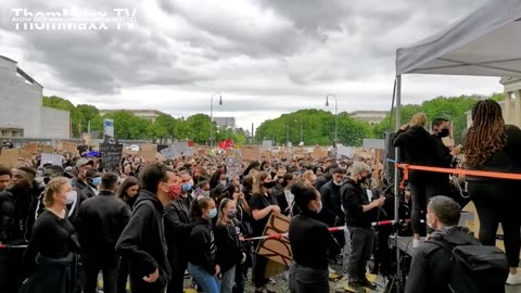 BlackLivesMatterDemo München 6.6.20 (1) - Nur bei BLM-Demo gelten keine Abstandsregeln