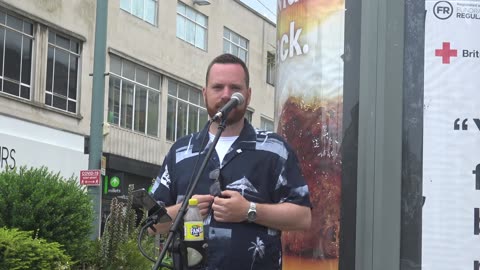 Opera Guy Busking Ocean City Plymouth 10th August 2020. Singles 2.