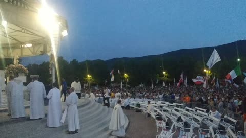 MEDJUGORJE 100 TYSIĘCY ŚPIEWA BARKE