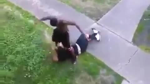 5 Second Fight, Permanent Brain Damage