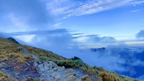 one of the tourist attractions here in Taiwan sea of clouds nantou