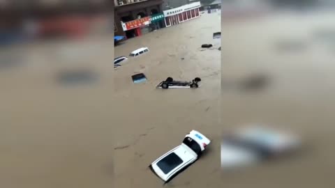 Apocalypse en Chine !! La pire inondation de l'histoire de Zhengzhou !