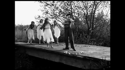 Charlie Chaplin - D comme Danse