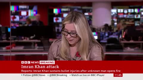 Former Pakistan Prime Minister Imran Khan shot during protest march - BBC News