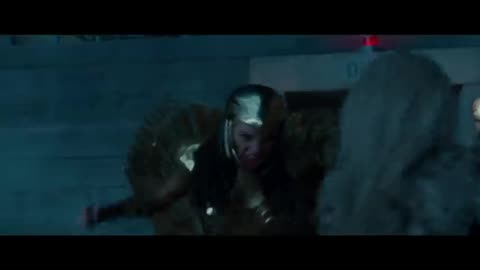 Wonder_Woman_1984___Golden_Armor_Final_Fight_Scene__Diana_vs_Cheetah_(480p)