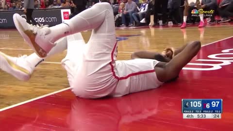 Joel Embiid screams in a lot of pain after scary ankle injury vs Timberwolves