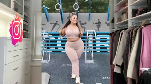 Iamsexy 💋 Biography Plus Size Model Body Positivity Activist Net Worth fashion nova