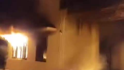 Pakistan Governor House Burning After Imran Khan Arrest!