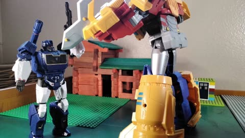 Soundwave versus Jet power Optimus Prime stop motion