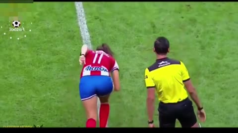 FUNNIEST MOMENTS IN WOMEN'S FOOTBALL 2023