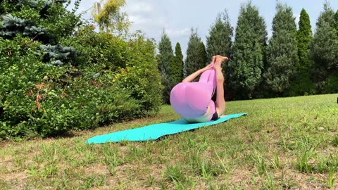 [4K] Morning Yoga Outside in Nature