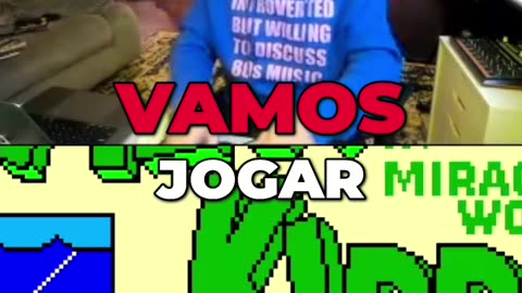 Tio Clinas Joga Alex Kidd, o Clássico do Master System