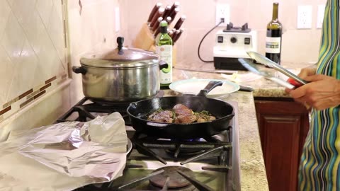 Lamb Steaks With Garlic Mashed Potatoes