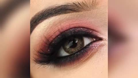 Eye makeup