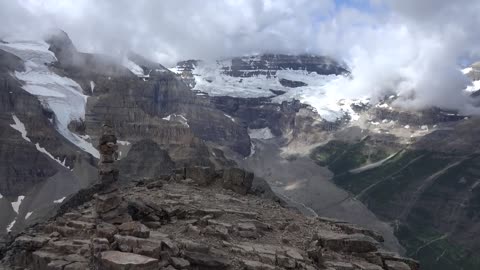 Lake Louise & Moraine Lake, Banff NP, Canada [Amazing Places 4K]-8