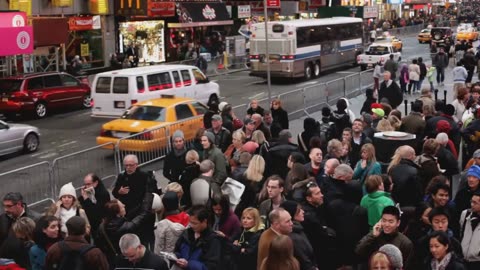 TRUMP HITS BACK! TRUCKERS BLOCK NYC! NYC STAND STILL