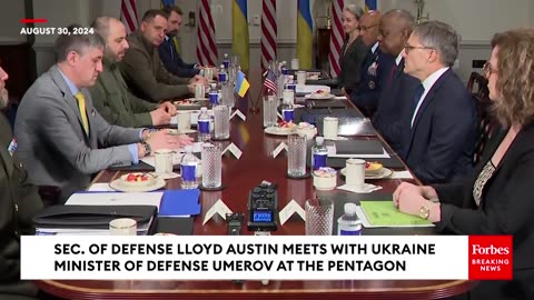 Lloyd Austin Meets with Ukraine's Minister of Defense Rustem Umerov at the Pentagon