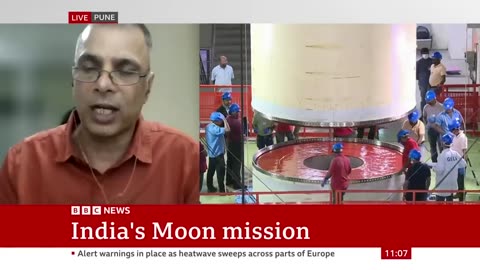 India moon mission rocket blasts into space - News