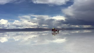 Salar de Uyuni desert reflection