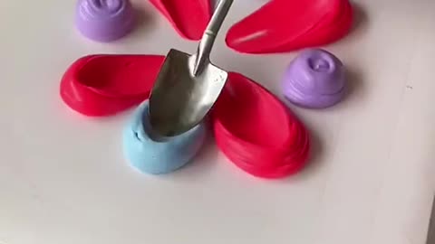 Nice cake icing