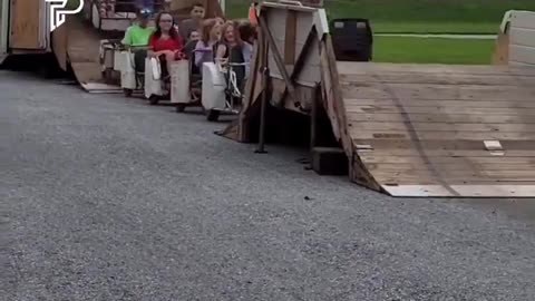 Dad creates a tractor coaster for the kids 😍❤️