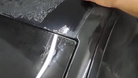 Surface stain cleaning by automotive sheet metal, convenient cleaning spray