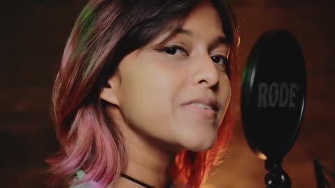 Manike Mage Hithe මැණිකේ මගේ හිතේ - Official Cover - Yohani & Satheeshan